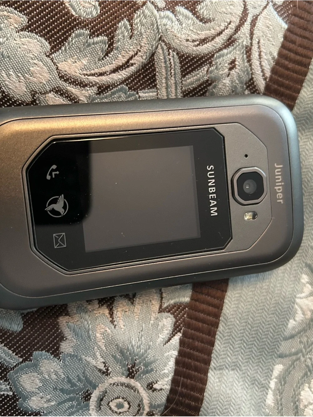 Sunbeam Juniper Flip Phone in Metallic Gray and Black